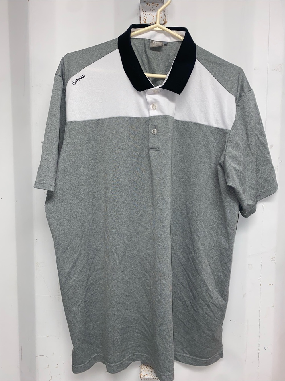 PING Men’s Grey, White & Black Colorblock Polo